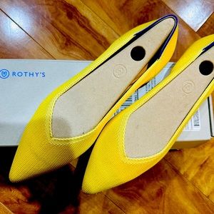 Rothy’s The Pointe Size 12 in the color Sunshine